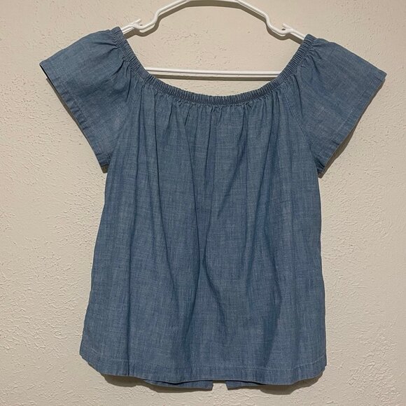 Levi’s Women's Blue Denim Off The Shoulder Button Down Blouse Top Size M - Picture 2 of 8